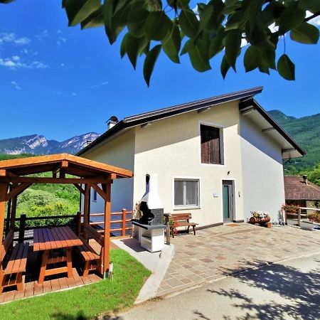 Casa Vacanze Antico Eremo, Tra Natura E Tradizione Campodenno Eksteriør billede