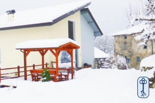 Casa Vacanze Antico Eremo, Tra Natura E Tradizione Campodenno Eksteriør billede
