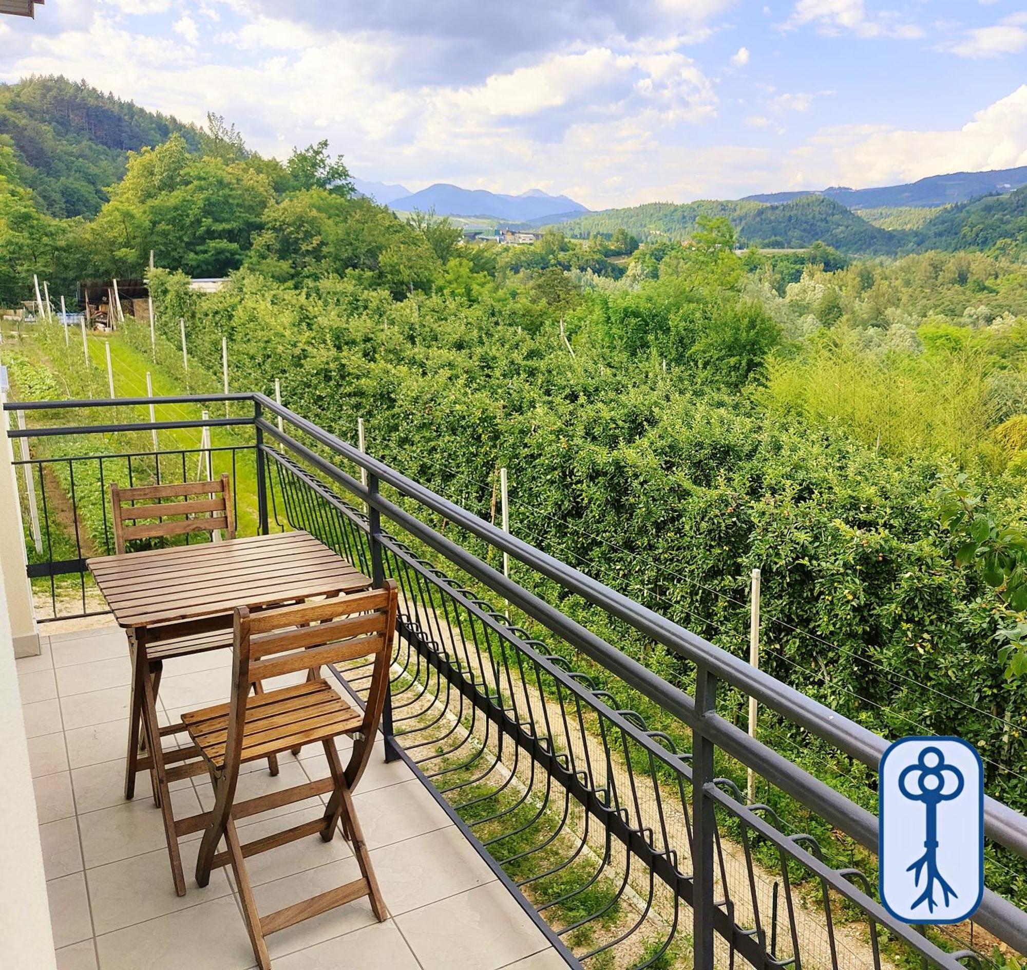 Casa Vacanze Antico Eremo, Tra Natura E Tradizione Campodenno Eksteriør billede